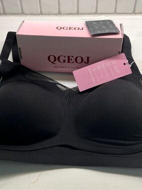 Wireless Bra with no Underwire - Silky Soft Material - M